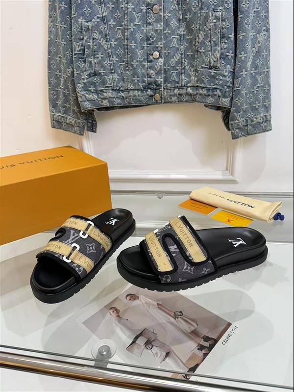 2025112818454469 210